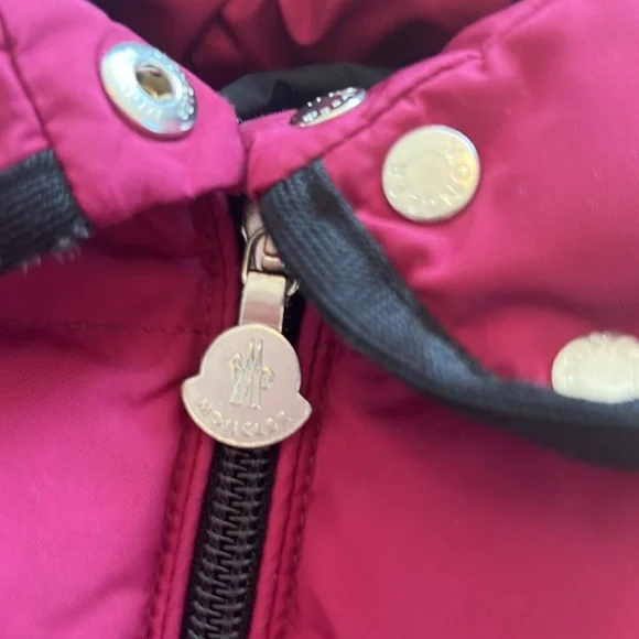 Moncler toddler jacket size 2 t